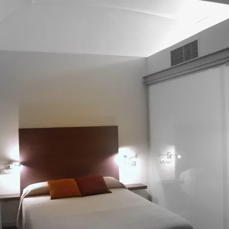 Casa Marcial (adults Only) 3* Besalu